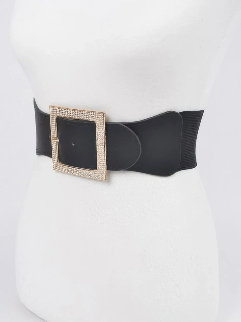BB Boutique rhinestone buckle